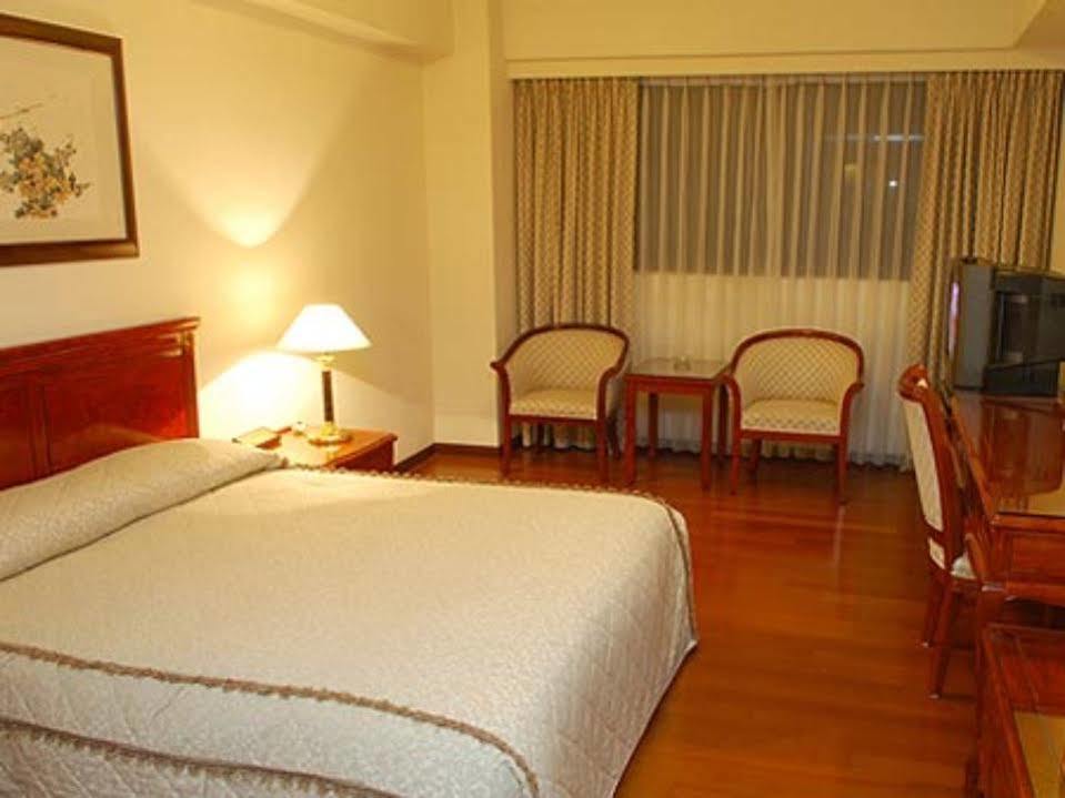 King'S Paradise Hotel Zhongli Extérieur photo